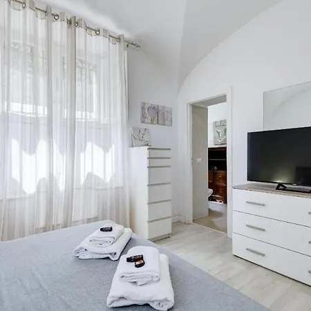 Borghese Modern Daire *
