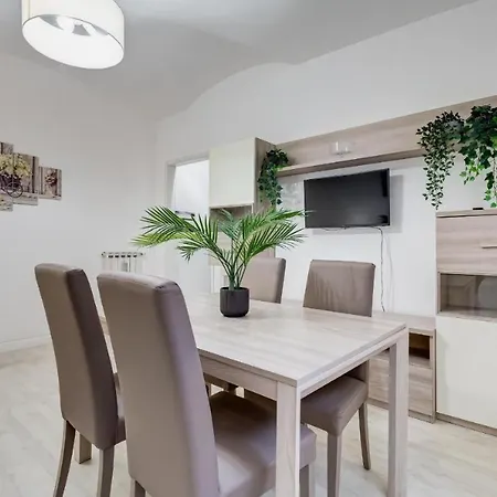 Apartment Borghese Modern *