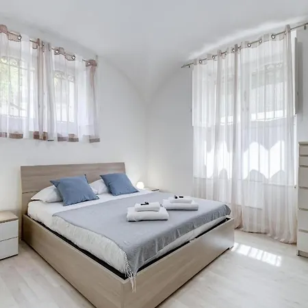 Borghese Modern Rome