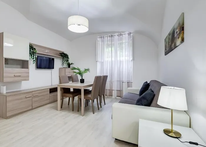 Borghese Modern Appartement *