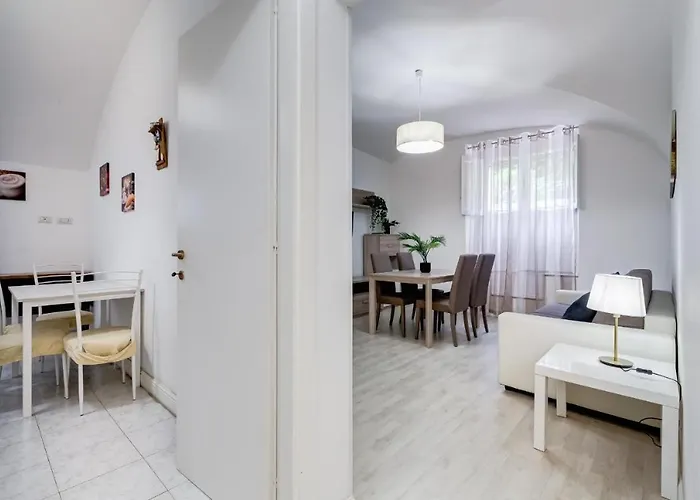 Borghese Modern * Rom